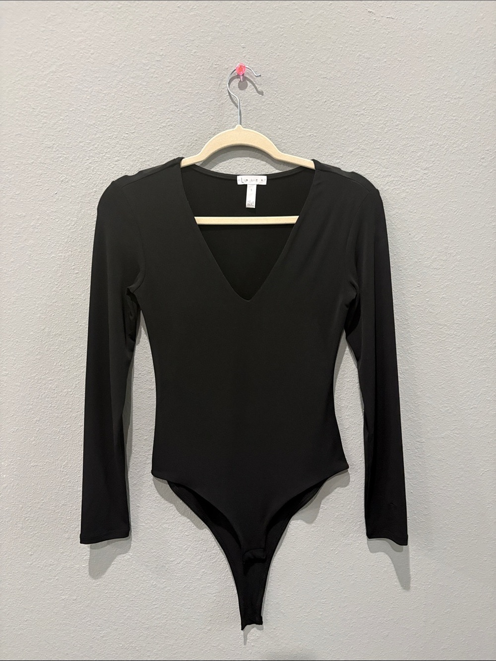 Leith Black V-Neck Long Sleeve Bodysuit
